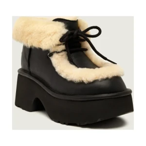 UGG Skórzane botki na platformie W ESMEE shearling | z dodatkiem wełny