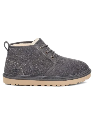 UGG Skórzane botki "Neumel Shaggy" w kolorze szarym rozmiar: 45