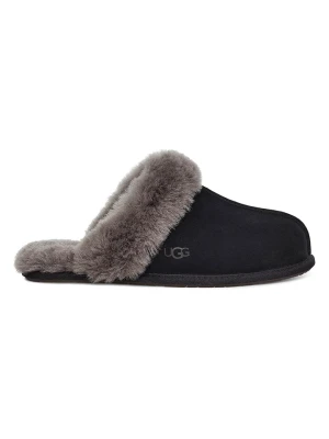 UGG Skórzane kapcie "Scuffette II" w kolorze czarnym rozmiar: 38