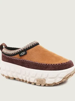 UGG Skórzane mule VENTURE DAZE
