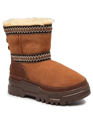 UGG Skórzane śniegowce CLASSIC MINI TRAILGAZER