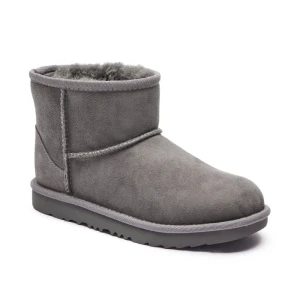 UGG Skórzane śniegowce KIDS CLASSIC MINI II
