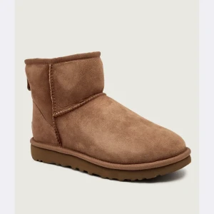UGG Śniegowce Classic Mini II | zamsz