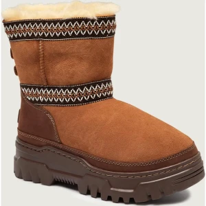 UGG Śniegowce CLASSIC MINI TRAILGAZER | shearling | zamsz