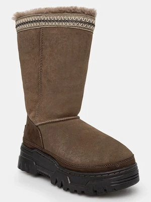 UGG śniegowce Classic Tall Trailgazer kolor brązowy 1158323-HCK