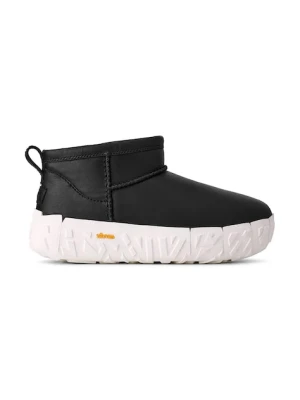 UGG śniegowce zamszowe Cl Ultra Mini Wrap Tech Noir kolor czarny 1171215.BKJ