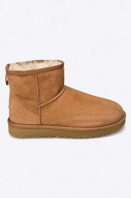 UGG śniegowce zamszowe Classic Mini II damskie kolor brązowy 1016222.CHE