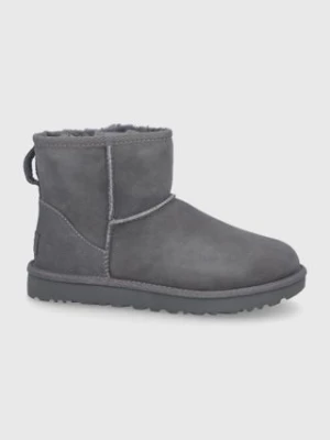 UGG śniegowce zamszowe Classic Mini II damskie kolor szary na płaskim obcasie ocieplone 1016222.GRY