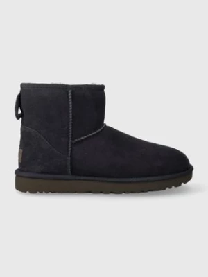 UGG śniegowce zamszowe Classic Mini II kolor granatowy 1016222