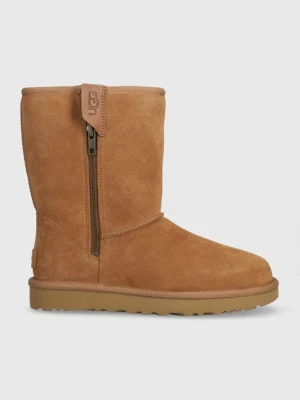 UGG śniegowce zamszowe Classic Short Bailey Zip kolor brązowy 1144043