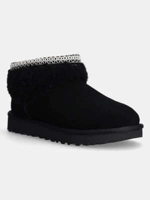UGG śniegowce zamszowe Classic Ultra Mini Maxi Curly kolor czarny 1158263-BLK