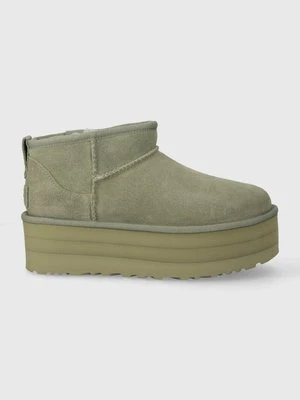 UGG śniegowce zamszowe Classic Ultra Mini Platform kolor zielony 1135092