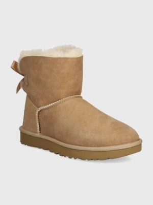 UGG śniegowce zamszowe Mini Bailey Bow II kolor beżowy 1016501-SAN