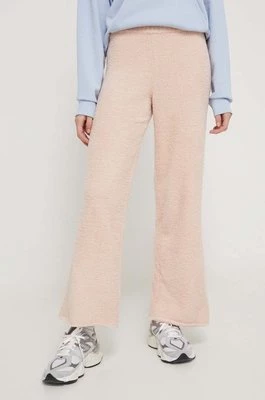 UGG spodnie damskie kolor beżowy proste high waist 1121077