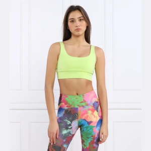 UGG Top | Cropped Fit