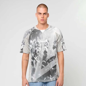 Umbro Panelled Raglan Shirt mężczyźni Jerseys szary rozmiar Odzież