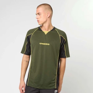 Umbro Panelled Raglan Shirt mężczyźni Jerseys zielony rozmiar Odzież