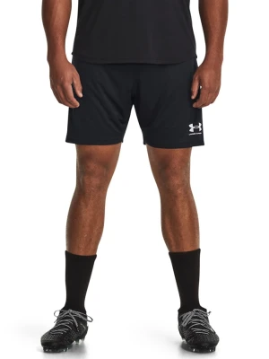 Under Armour Szorty sportowe w kolorze czarnym rozmiar: M