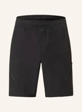 Under Armour Szorty Treningowe Unstoppable schwarz