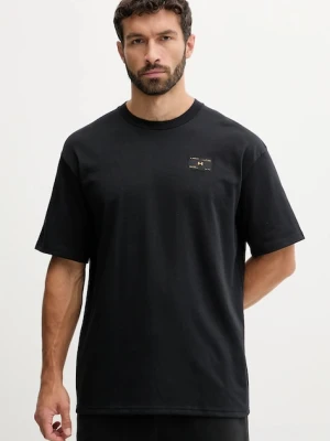 Under Armour t-shirt