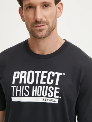 Zdjęcie produktu Under Armour t-shirt treningowy Protect This House kolor czarny z nadrukiem 1379022