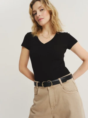 Uniwersalny czarny top z krótkim rękawem Greenpoint