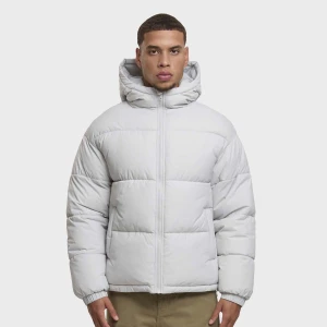 Urban Classics Shiny Puffer Jacket With Hood mężczyźni Kurtki puchowe szary rozmiar Odzież