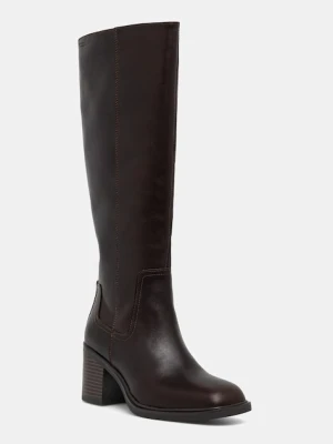 Vagabond Shoemakers kozaki skórzane MERYL damskie kolor brązowy na słupku 6047-001-35