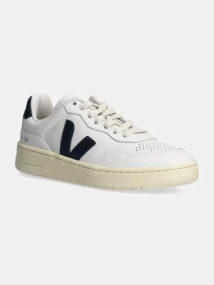 Veja sneakersy skórzane V-90