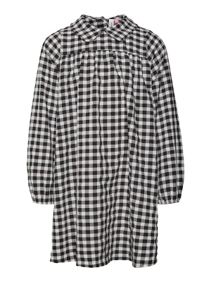 Vero Moda Girl Sukienka "Checksy" w kolorze czarnym rozmiar: 116