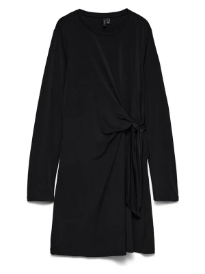Vero Moda Sukienka w kolorze czarnym rozmiar: M