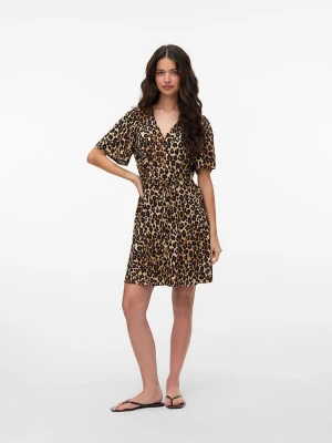 Vero Moda Sukienka w kolorze jasnobrązowo-brązowym rozmiar: XS