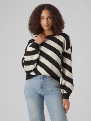 Vero Moda Sweter "Vmlara" w kolorze biało-czarnym rozmiar: XL