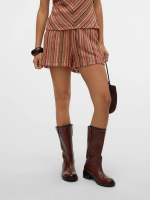 Vero Moda Szorty w kolorze beżowym ze wzorem rozmiar: M