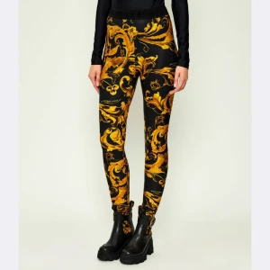 Versace Jeans Couture Legginsy BAROCCO PORCELAIN | Skinny fit