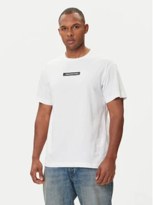 Versace Jeans Couture T-Shirt 79GAHT06 CJ00T Biały Regular Fit