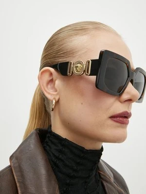 Versace okulary przeciwsłoneczne damskie kolor brązowy 0VE4478U