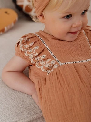 vertbaudet Kombinezon w kolorze jasnobrązowym rozmiar: 86