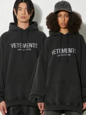 VETEMENTS bluza Crystal Limited Edition kolor czarny z kapturem z aplikacją UE64HD650B