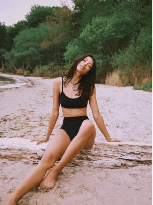 Vila Góra od bikini Percy 14084437 Czarny