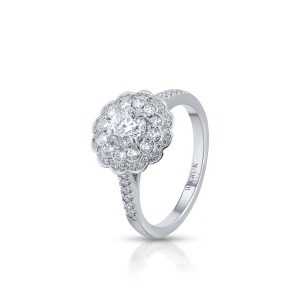 W.KRUK Pierścionek białe złoto z brylantami