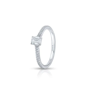 W.KRUK Pierścionek białe złoto z diamentami