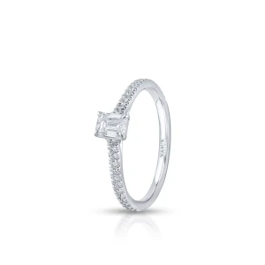 W.KRUK Pierścionek białe złoto z diamentami