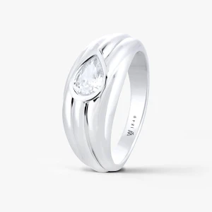 W.KRUK Pierścionek srebrny z cyrkonią