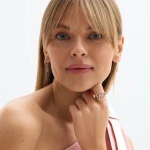 W.KRUK Pierścionek srebrny z diamentem laboratoryjnym Czułość