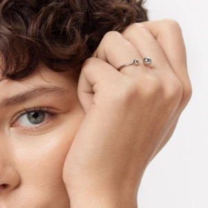 W.KRUK Pierścionek srebrny z kulkami