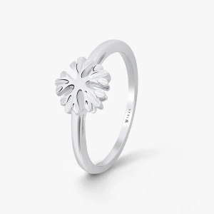 W.KRUK Pierścionek srebrny z motywem śnieżynki