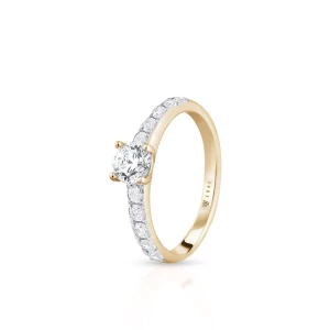W.KRUK - Pierścionek zaręczynowy złoty Szczęśliwy - 0,54 ct