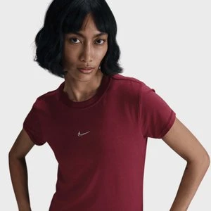 Sportswear Chill Knit Slim Cropped T-Shirt, markiNike, T-Shirty i Polo, w kolorze czerwony, rozmiar: