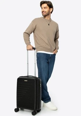 Walizka kabinowa z polipropylenu z błyszczącymi paskami czarna Wittchen